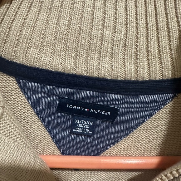 Tommy Hilfiger Boy's Tan half zip Sweater + long sleeve t-shirt NWT XL - Picture 2 of 10